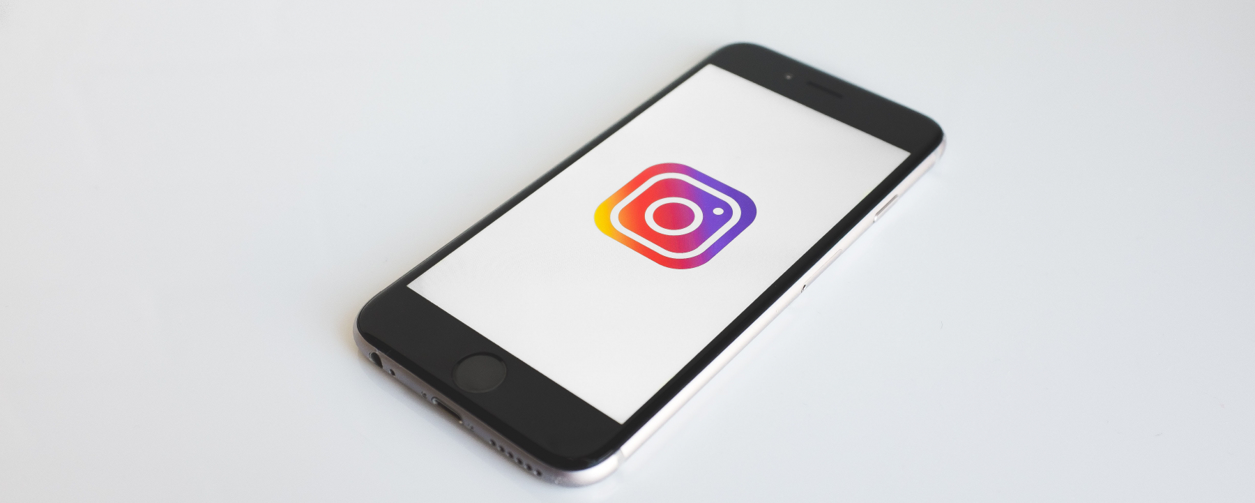 Webinar Instagram : comment gagner, engager et convertir vos abonnés ?, le 15 avril 2020, organisé par Neocamino et Réussir en FR 